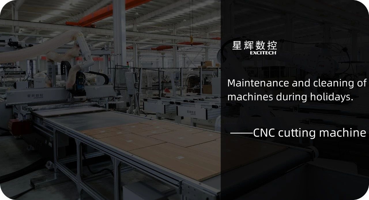 Manutenzione e pulizia della macchina da taglio CNC durante le vacanze.