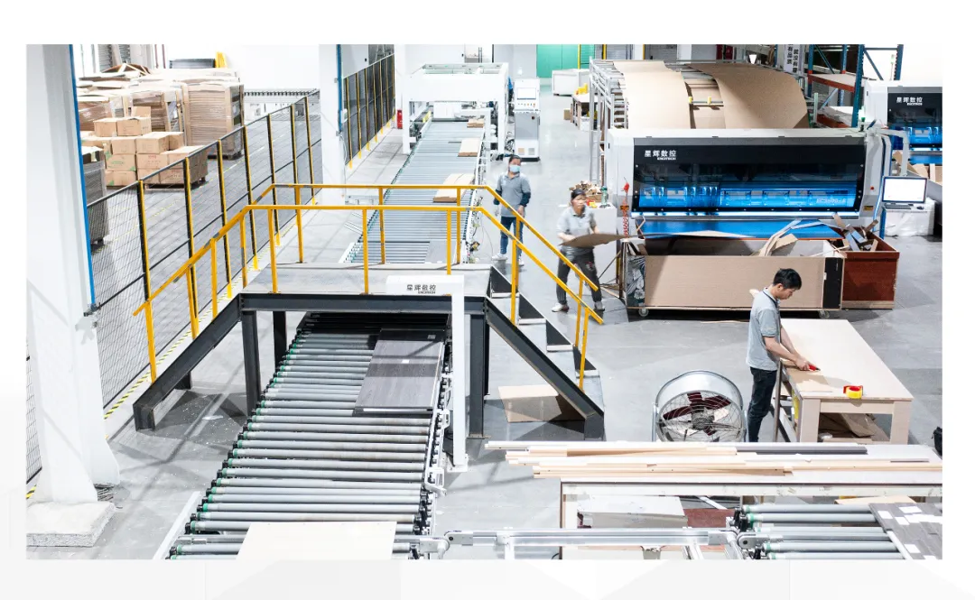 Quali sono i vantaggi della macchina da imballaggio Excitech Cartonbox?