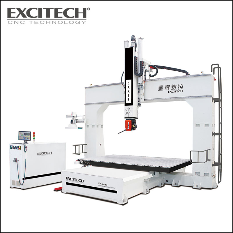 Venture macchina CNC a cinque assi